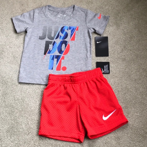 Nike Other - NIKE BOYS’ SIZE 2T MATCHING OUTFIT